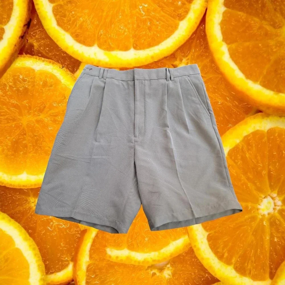 NWT‎ Greg Norman Tan Golf Shorts Chino Shorts Size 36